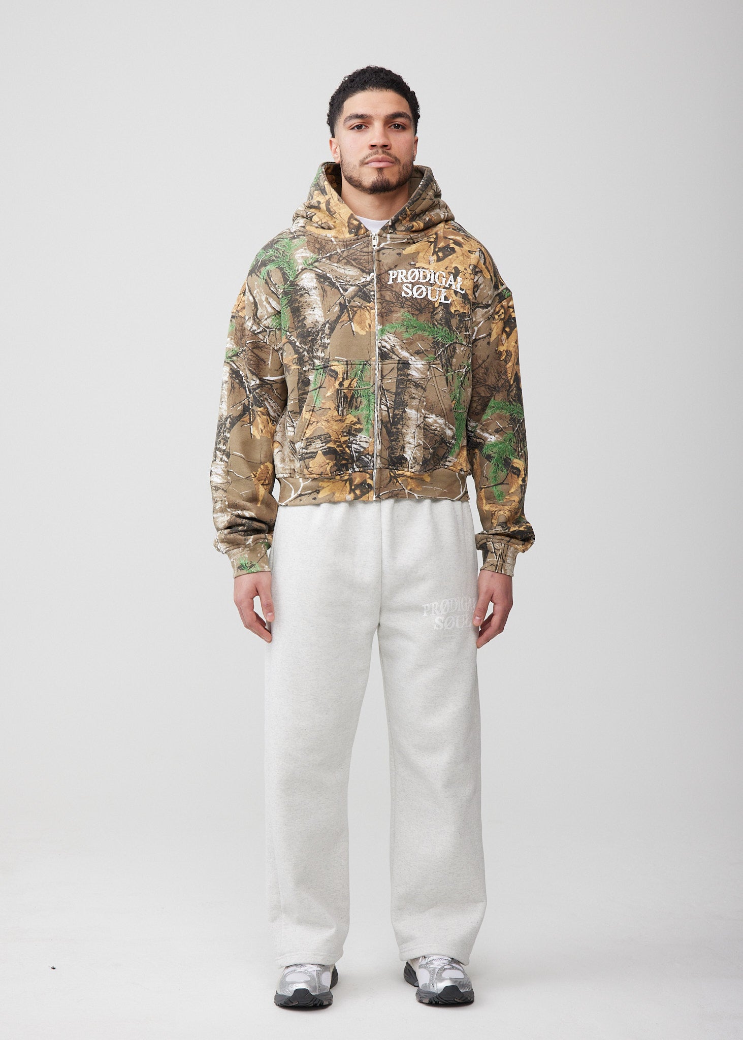 "University Logo" Camo Cropped Zip-up Sweatshirt